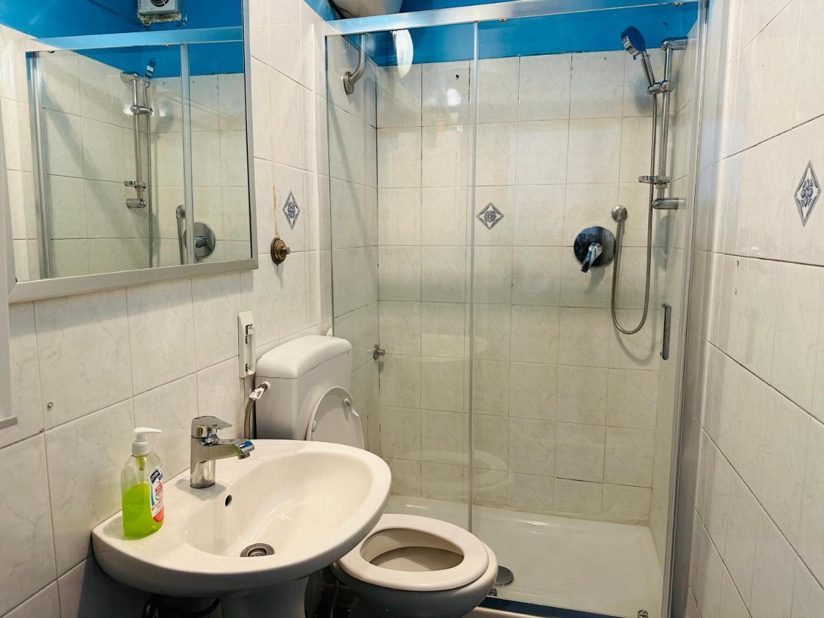Volturno House Hostel Roma Ngoại thất bức ảnh