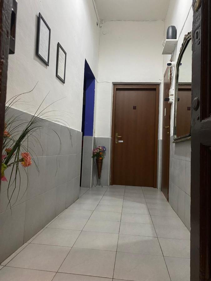 Volturno House Hostel Roma Ngoại thất bức ảnh