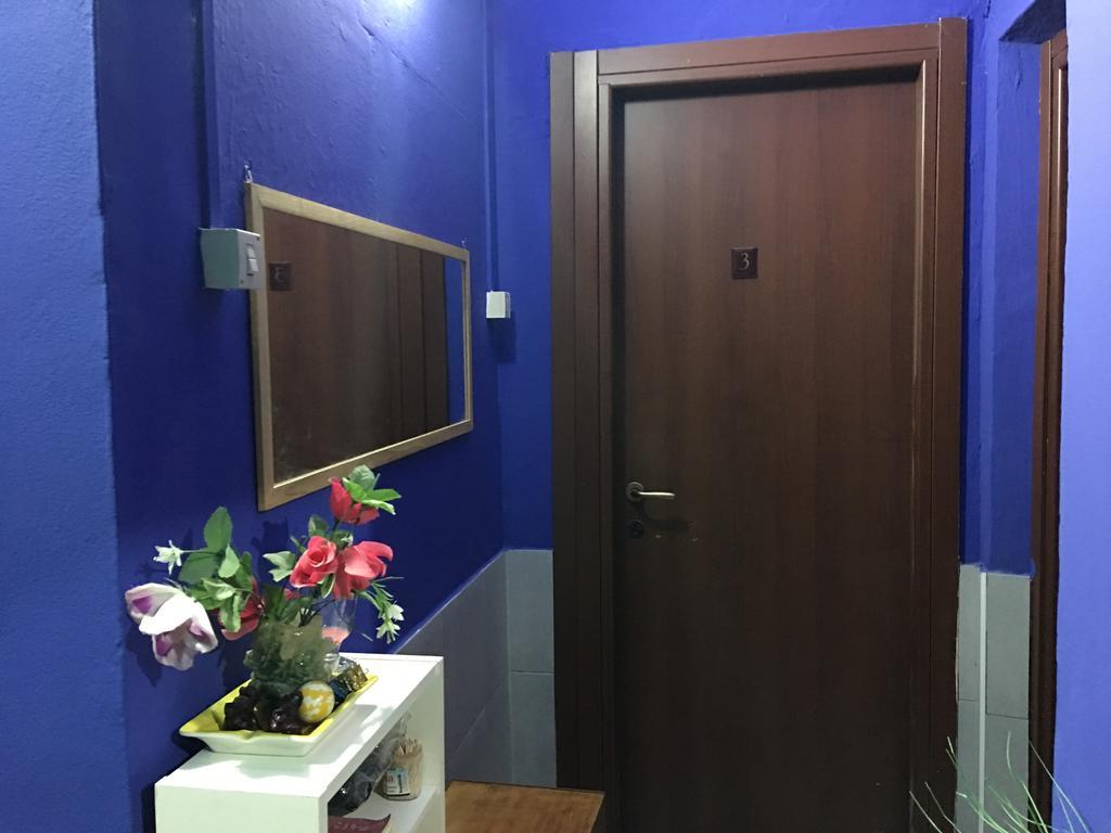 Volturno House Hostel Roma Phòng bức ảnh