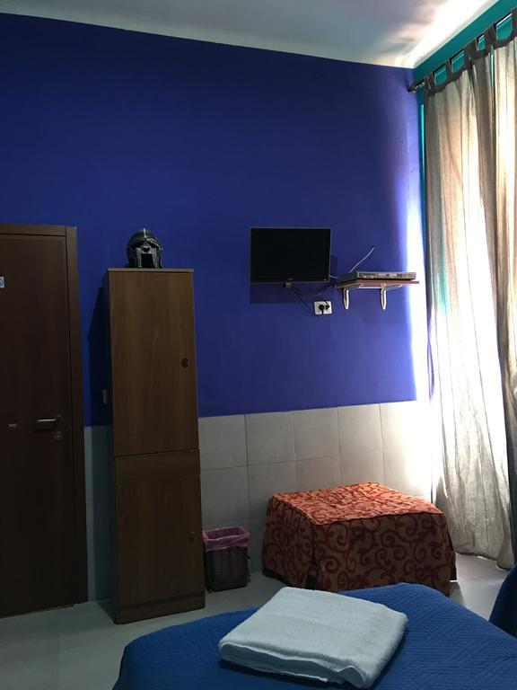 Volturno House Hostel Roma Phòng bức ảnh