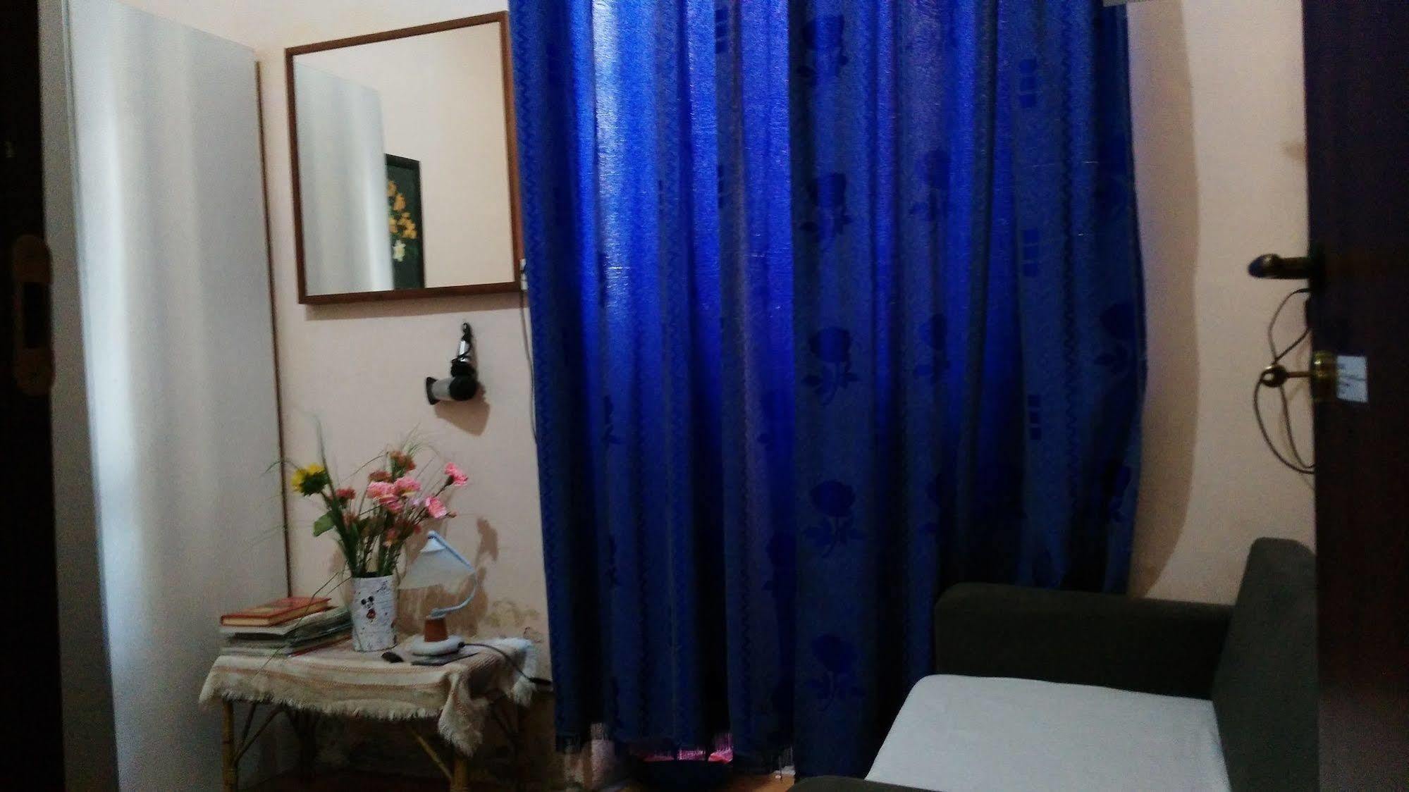 Volturno House Hostel Roma Ngoại thất bức ảnh